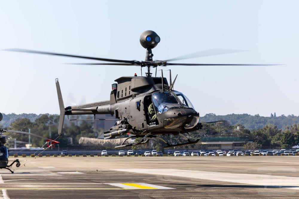 戰搜直升機實施駐地訓練。（軍聞社記者蔡枋澐攝）