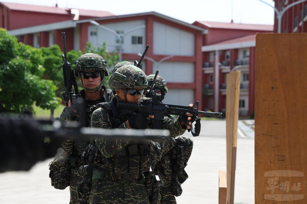 海軍陸戰隊換裝戰鬥背心I型 驗證戰場運用效能 海軍陸戰隊換裝戰鬥背心I型 驗證戰場運用效能