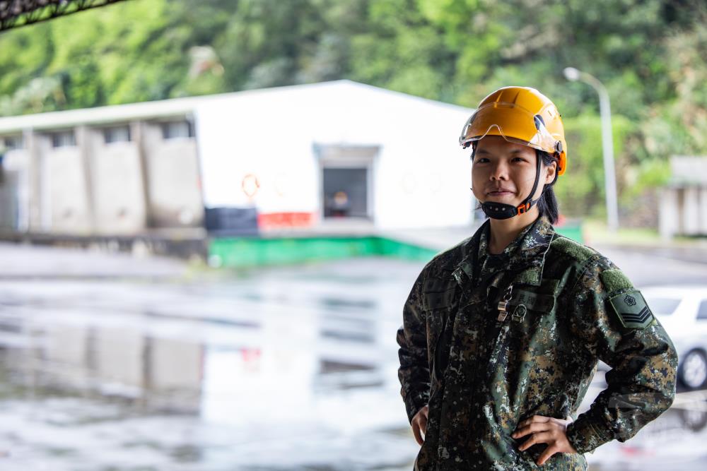 張上兵表示，身為油料部隊的官兵就是要確保油料補給不中斷。（軍聞社記者薛皓文攝）