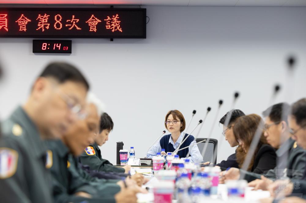 單文婷委員提出建言。（軍聞社記者吳柏融攝）