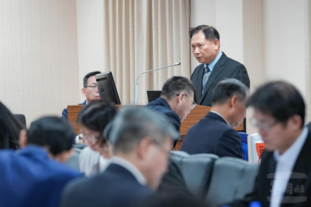 政戰局史局長進行專案報告。（軍聞社記者黃劭恩攝）