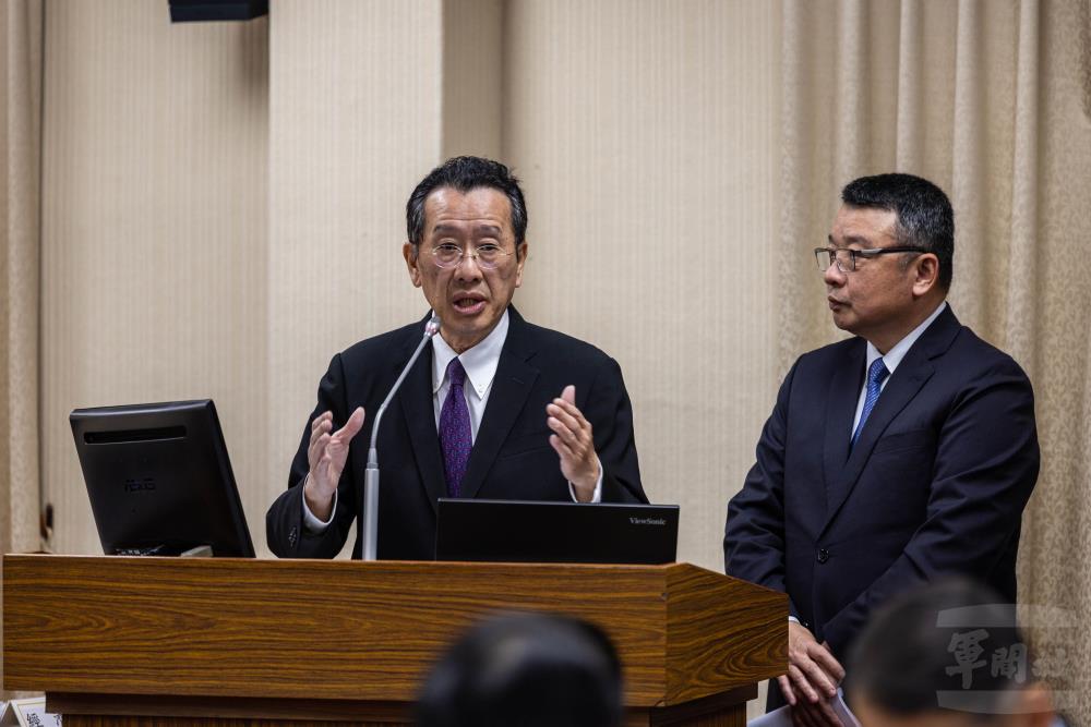 顧部長今赴立院就「武器採購暨國防預算編列之適切性」專報
