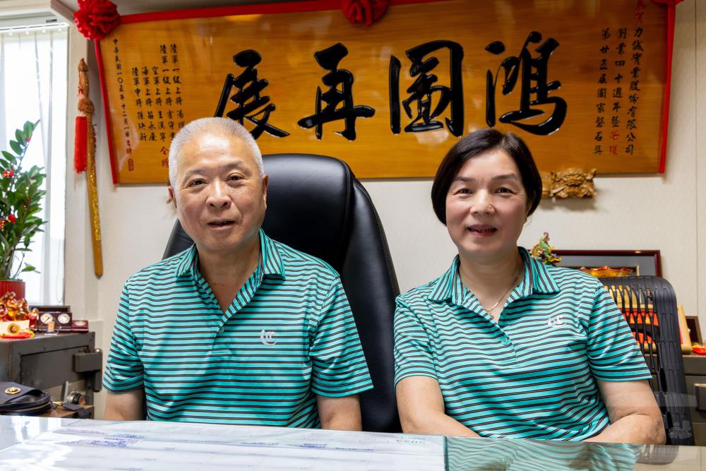 榮耀背後的善念與堅持　蘇慶福伉儷用行動支持國軍