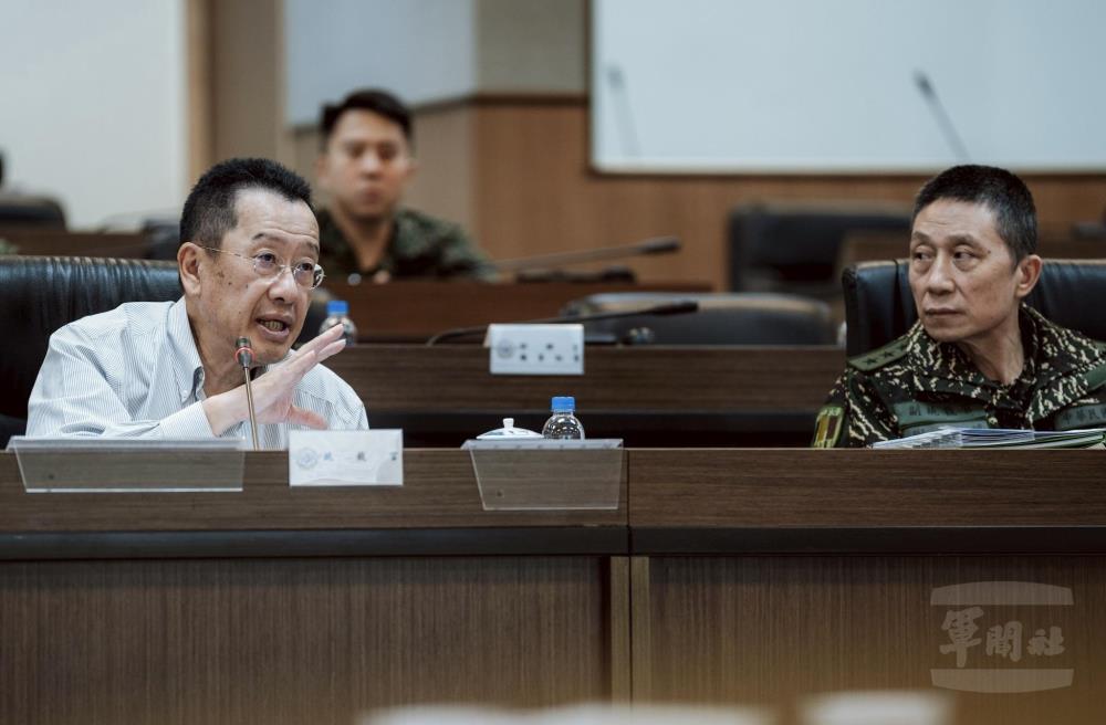 顧部長主持漢光兵推統裁會議　強調驗證聯戰計畫提升指管韌性