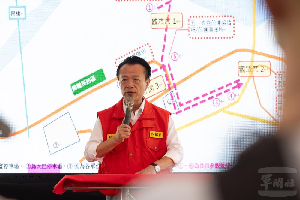 嘉義縣翁縣長期藉由演練，提升第一線救災人員實務能力。（軍聞社記者吳柏融攝）