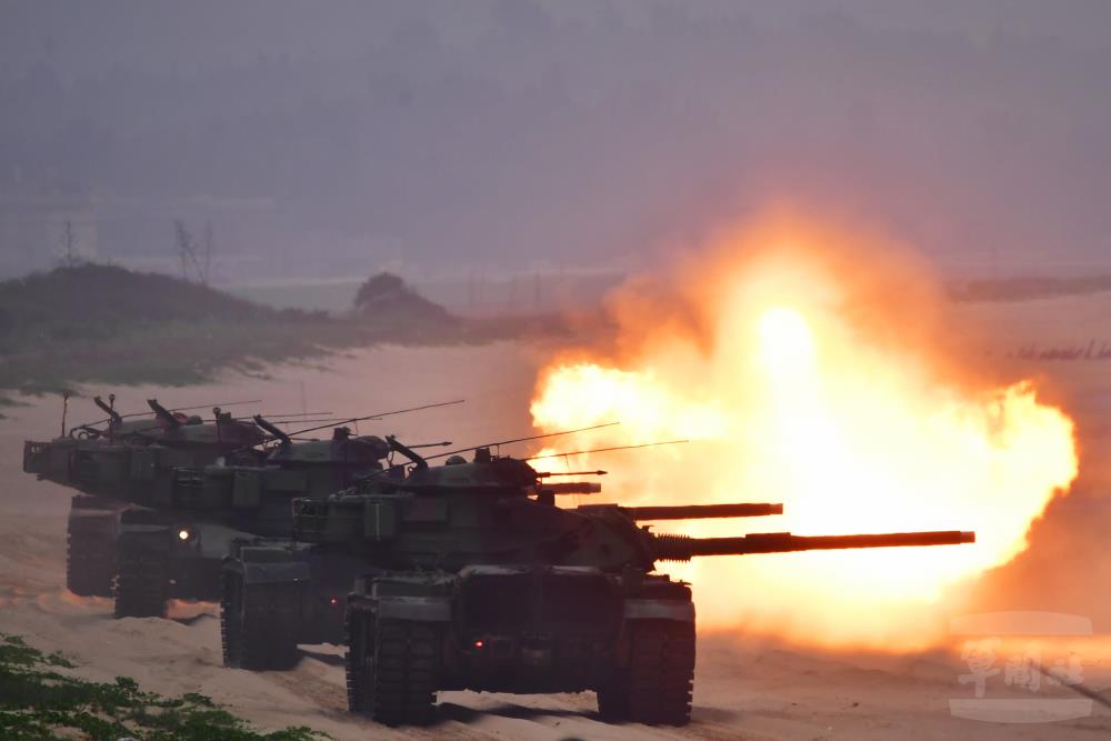 陸軍金防部太武操演　實彈射擊展現精實戰力