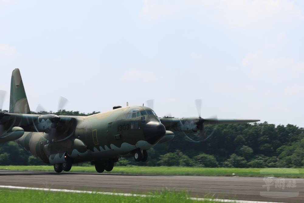 空軍戰備轉場　驗證持續作戰能力