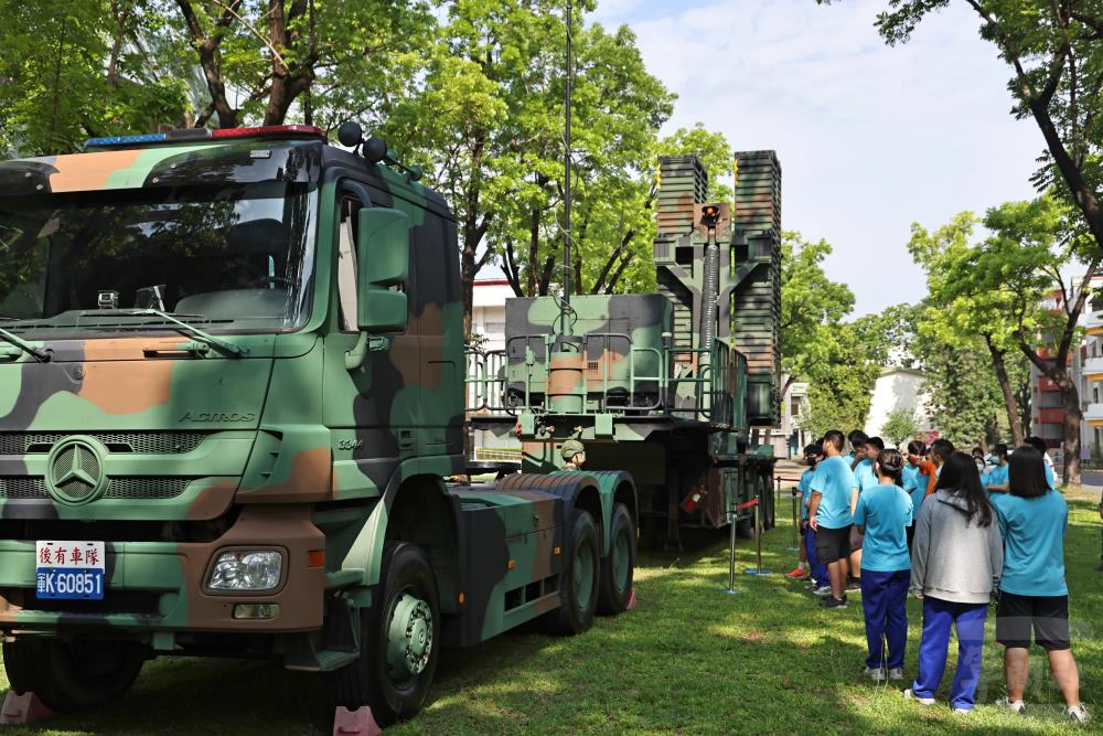 旗山農工全民國防多元活動　軍民互動深化國防認知