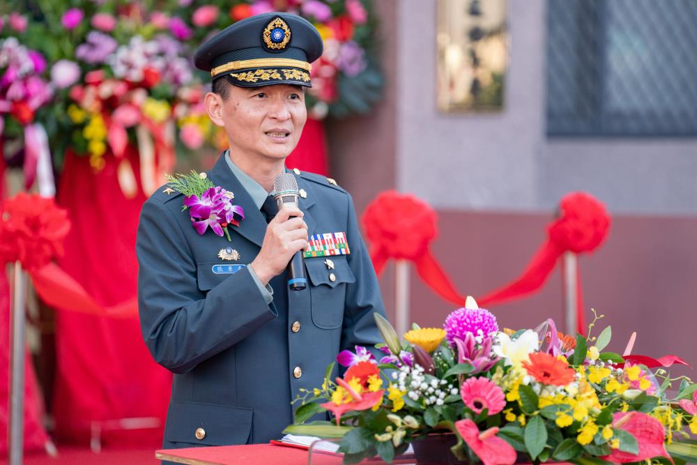 八軍團政戰主任張少將表示，戰力提升不僅依靠訓練，還有對官兵的照顧。（軍聞社記者林庭暉攝）