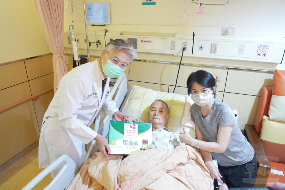 臺中榮總慰問住院榮民 溫馨關懷傳遞榮民節祝福 臺中榮總慰問住院榮民 溫馨關懷傳遞榮民節祝福