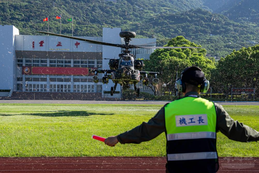 AH-64E攻擊直升機將於活動當天降落於復興崗校區操場。（軍聞社記者尤昱翔攝）