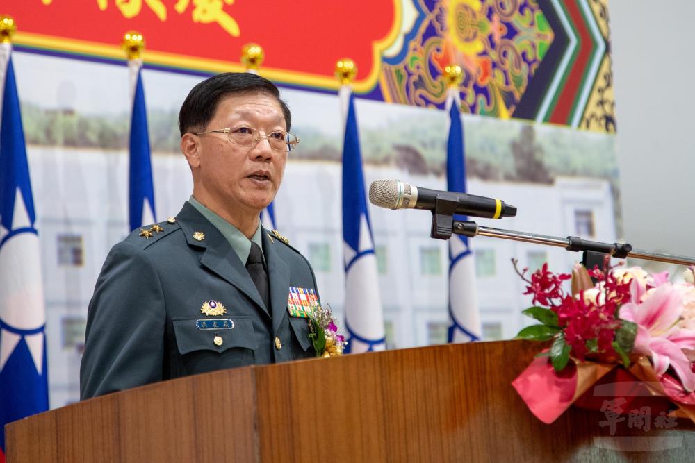 洪指揮官主持隊慶大會。（軍聞社記者王進福攝）