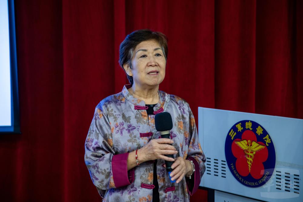 病患薛女士分享在三總接受治療的經驗。（軍聞社記者王進福攝）
