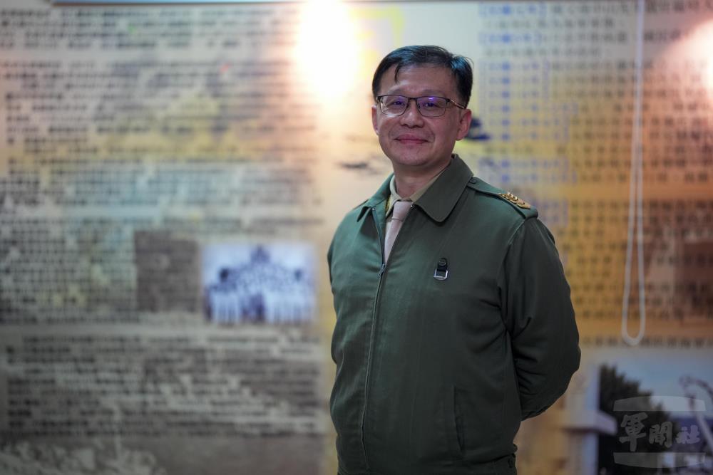 戰史陳列室導覽員方碩挺　串連海軍歷史與當代使命