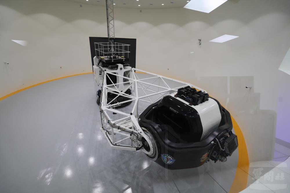 新型人體離心機