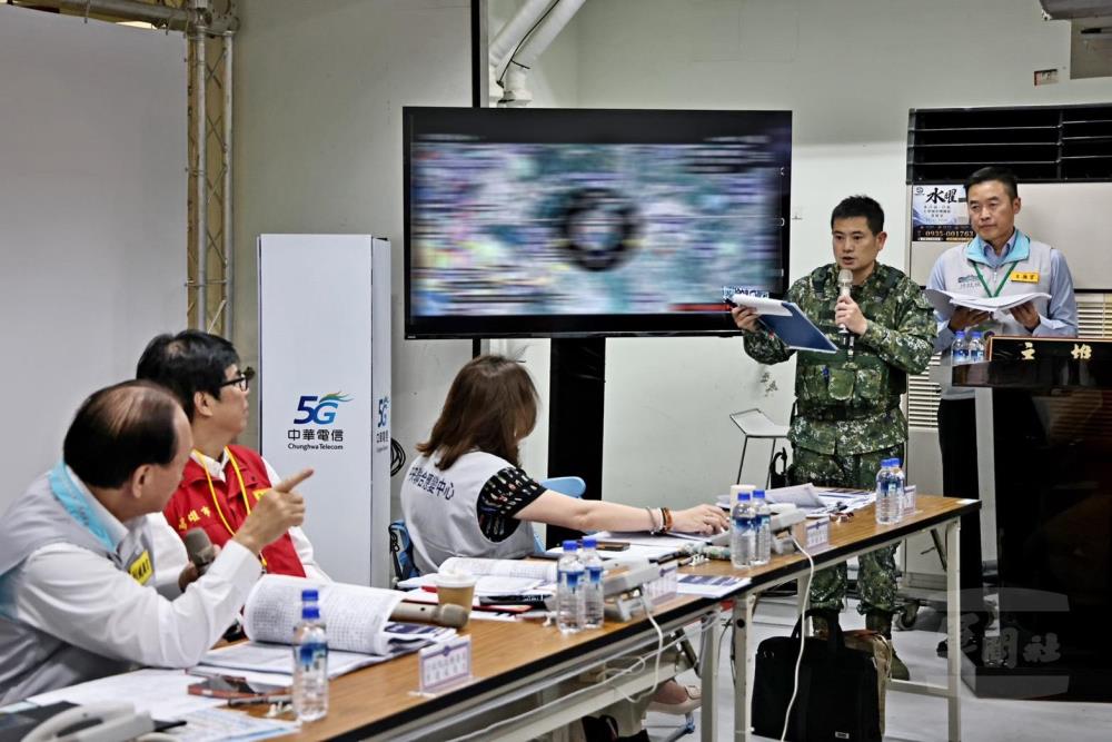 行政院季政委於兵棋推演中提出指導。（青年日報提供）