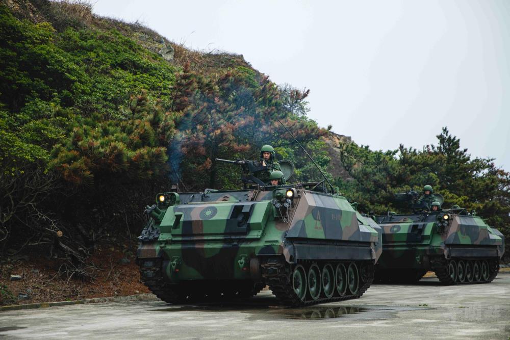 CM21甲車前往指定位置。（軍聞社記者邱奕菖攝）