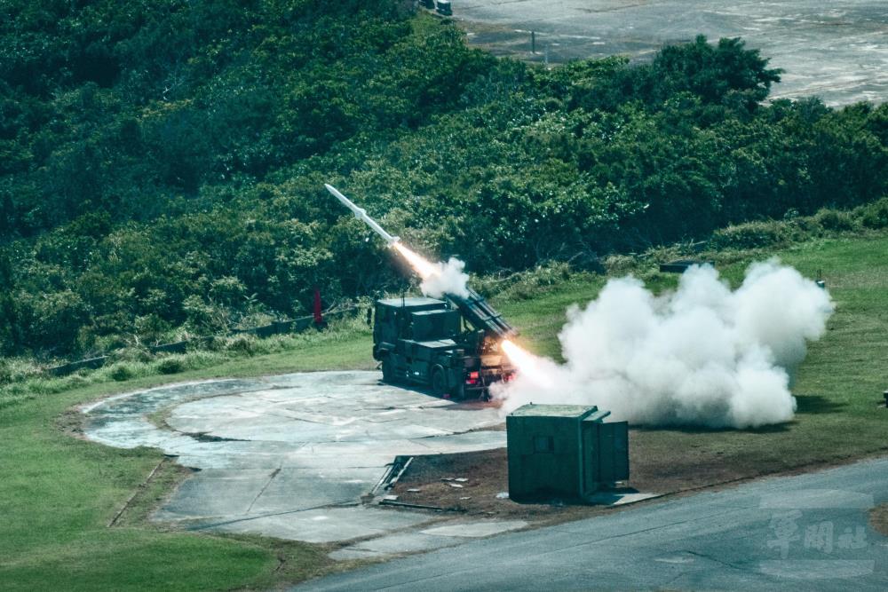 神弓操演實彈射擊　展現防空精準打擊戰力
