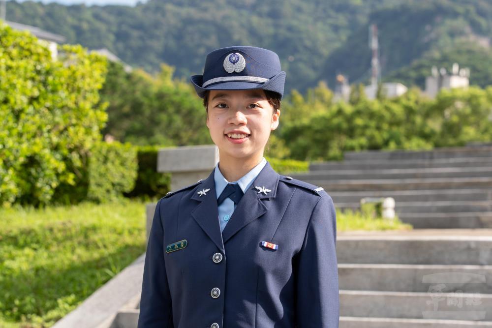 國防大學管理學院畢業生王禹喬。（軍聞社記者王進福攝）