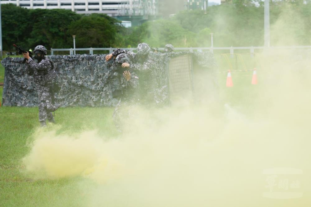 吳常次視導第三作戰區軍公民營醫療演練　檢視化生放核救護效能