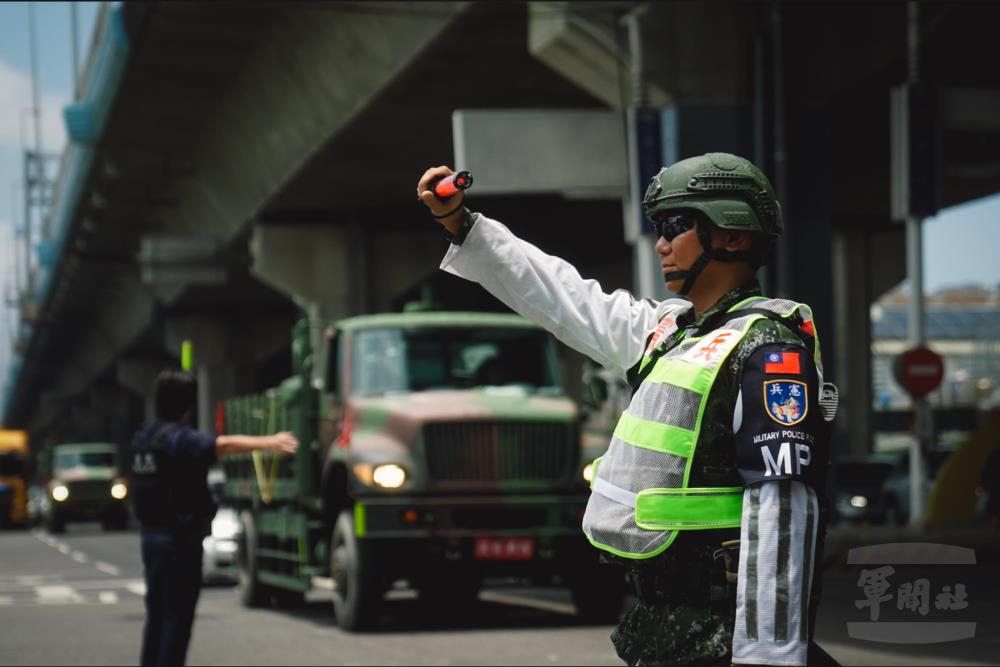 第四作戰區「戰時聯合運輸交通運行管制」 跨部門驗證軍需物資運補 第四作戰區「戰時聯合運輸交通運行管制」 跨部門驗證軍需物資運補