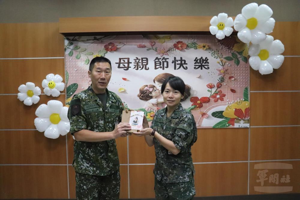 75通資群母親節慶祝活動