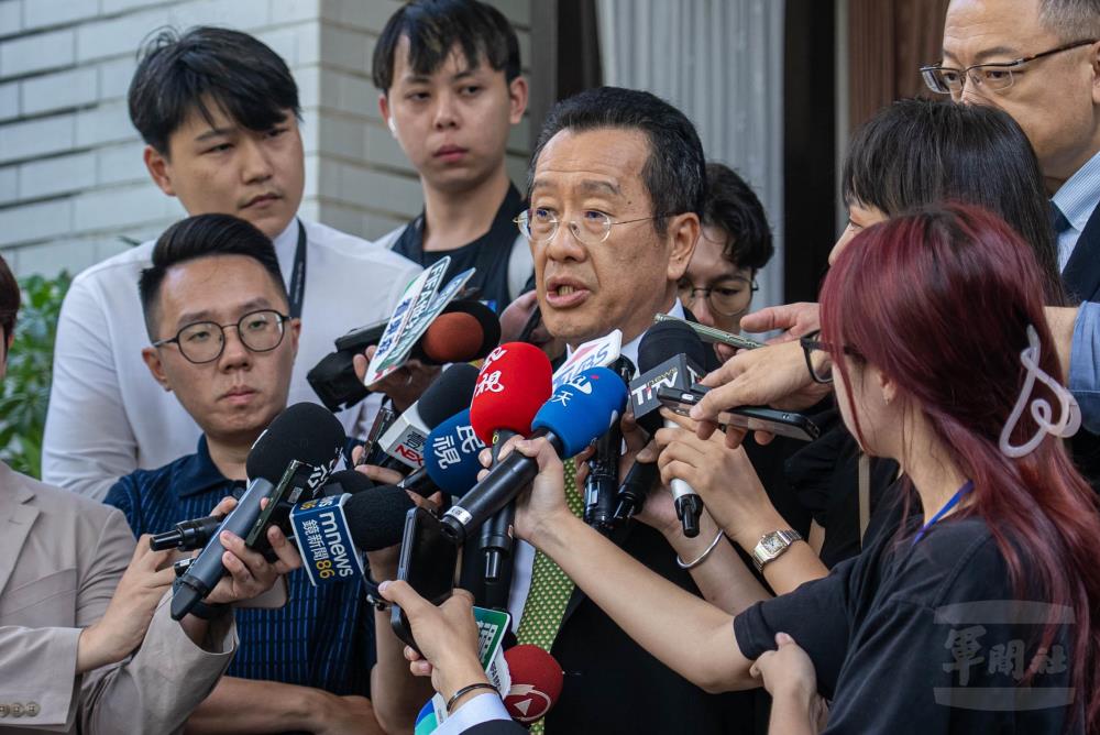 顧部長：聯合防禦操演驗證去中心化指管　強化聯合作戰能力