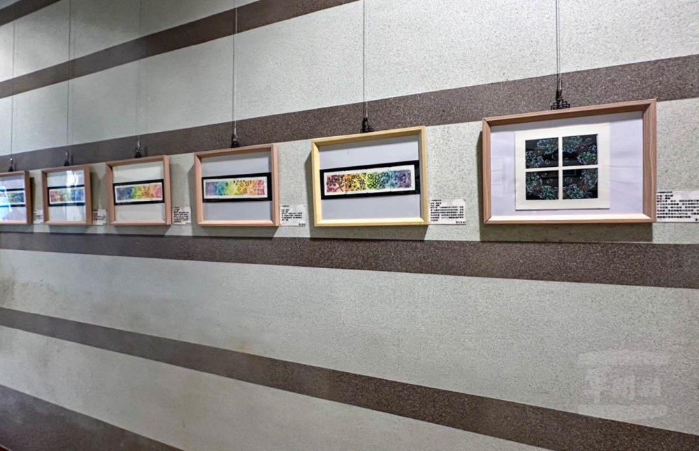 藝術成果展作品呈現學員的努力與蛻變。（北投醫院提供）