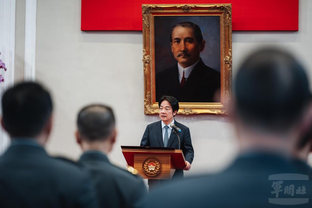 賴總統強調軍隊需以人為本，提升保防與防衛能力，展現現代化軍隊效能。（軍聞社記者陳彥樺攝）