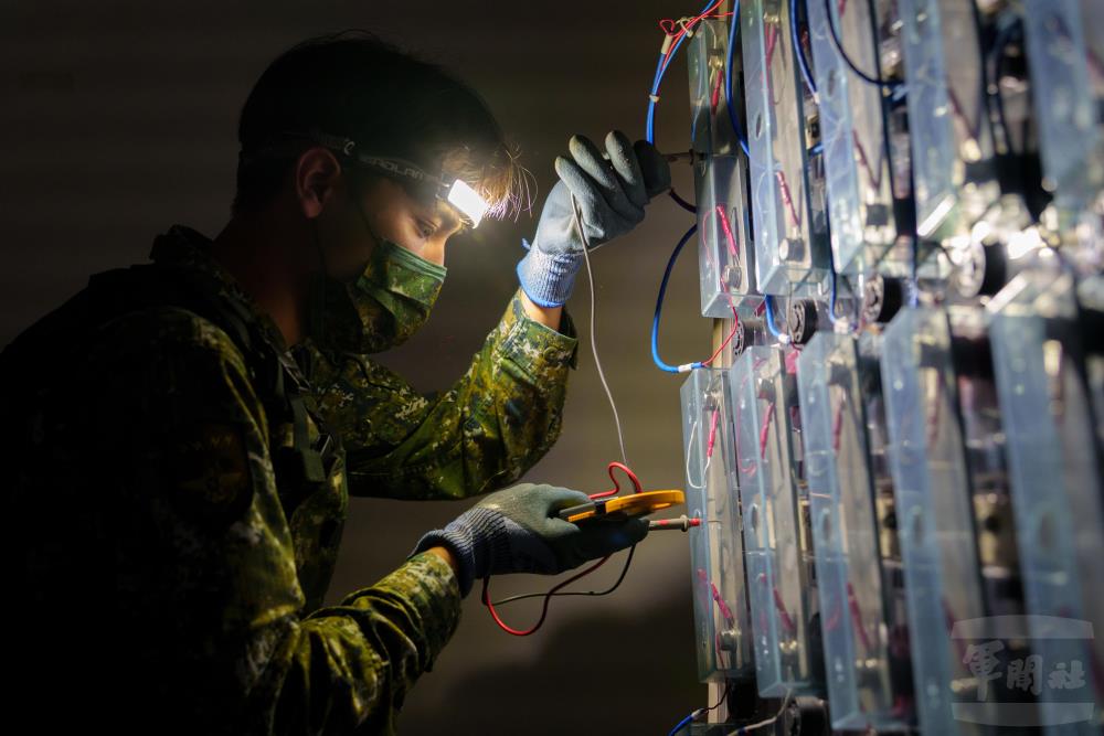 資通電軍夜間電力備援接替　確保指管命令傳遞暢通