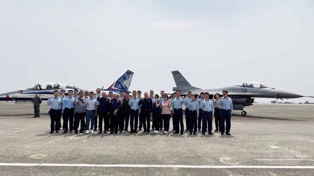 慶福基金會赴空軍第七聯隊敬軍慰訪　感謝官兵辛勞