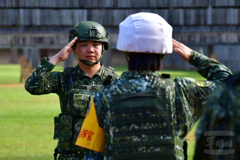 教召部隊今日上午開始實彈射擊訓練。（軍聞社實習記者吳宣諭攝）