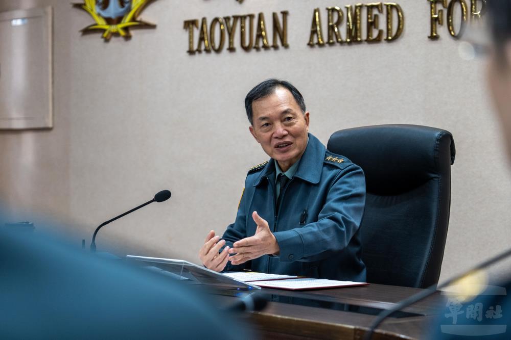 鍾副部長勉勵所有軍醫同仁「不忘初衷」，銘記軍人身分。（軍聞社記者吳東昇攝）