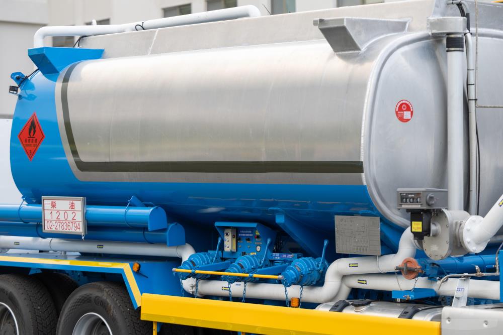 罐體容量增加500加侖，可同時搭載汽油與柴油。（軍聞社記者薛皓文攝）