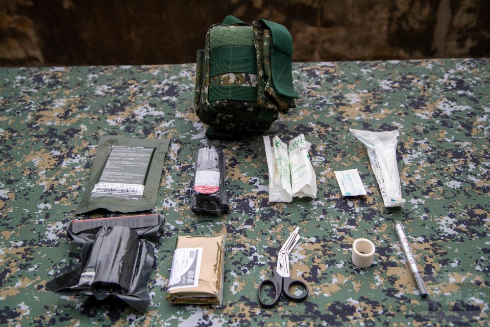 【影】單兵戰傷急救包　現代部隊救護體系核心裝備
