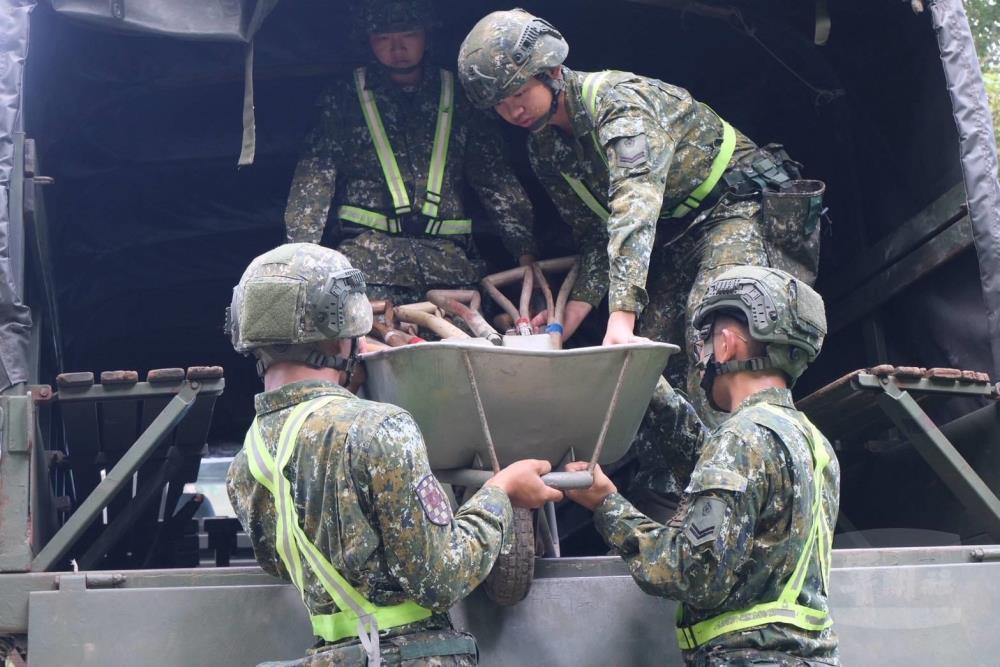 第四作戰區完成災防整備　預置兵力待命因應颱風巴威