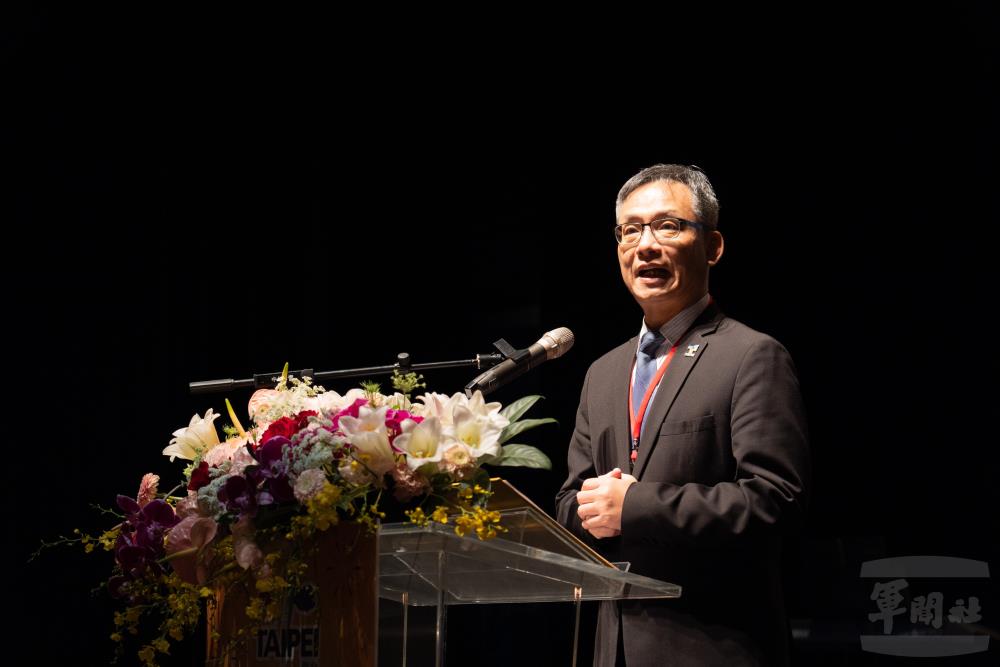 張副市長上臺致詞。（軍聞社記者呂尚俞攝）