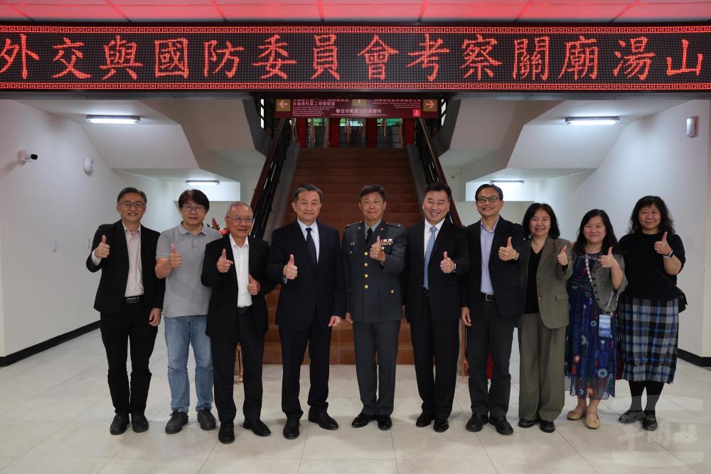 立委考察砲訓部　肯定軍民合作深化教育成果