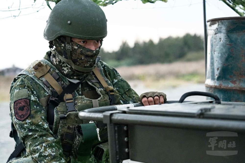 陸軍39化學兵群作戰計畫演練　煙幕掩護打擊部隊作戰任務