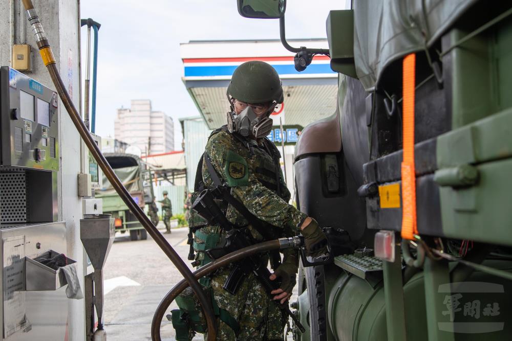 第三作戰區戰備油料整補　驗證軍民油料供補效能