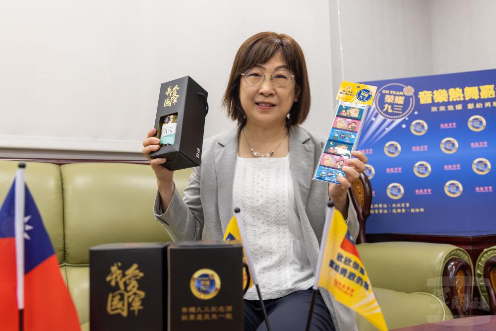 李文英董事長感謝國軍一直以來守護國家。(軍聞社記者蔡枋澐攝) 李文英董事長感謝國軍一直以來守護國家。(軍聞社記者蔡枋澐攝)