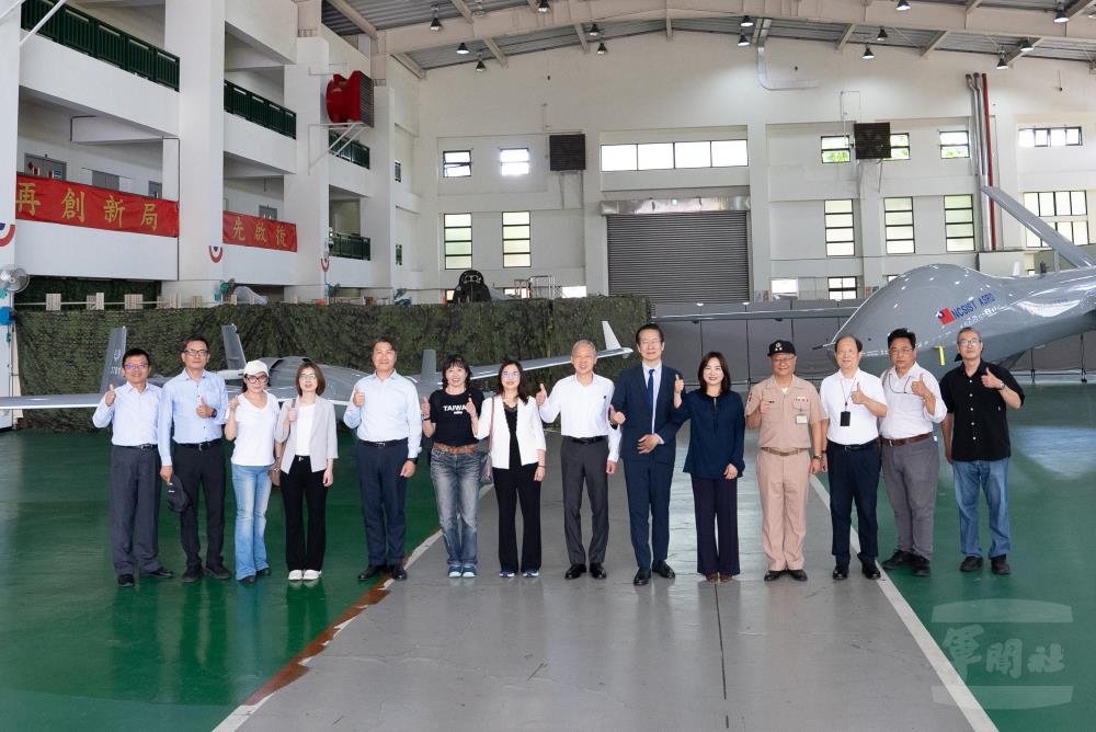 立委考察中科院航空所　瞭解無人載具研發成果