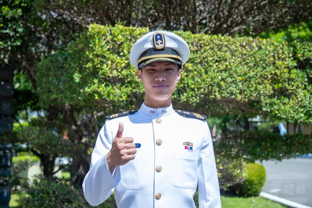 海軍官校船舶機械系三年級學生王同學。（軍聞社記者王進福攝）