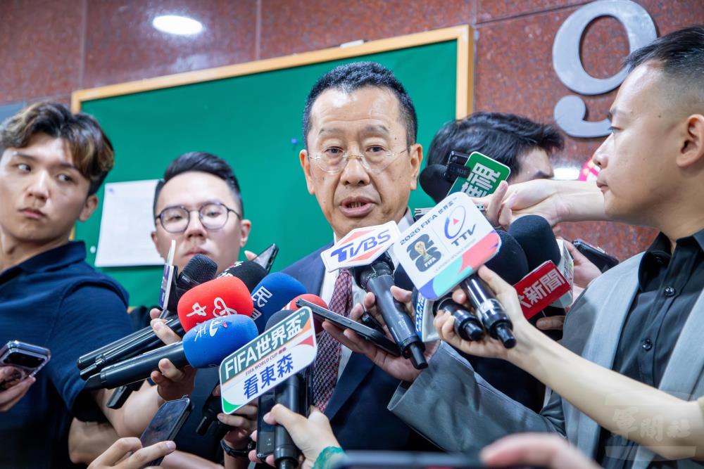 顧部長:海馬士首期款可依預算法支應 第二批軍購案審慎樂觀 顧部長:海馬士首期款可依預算法支應 第二批軍購案審慎樂觀