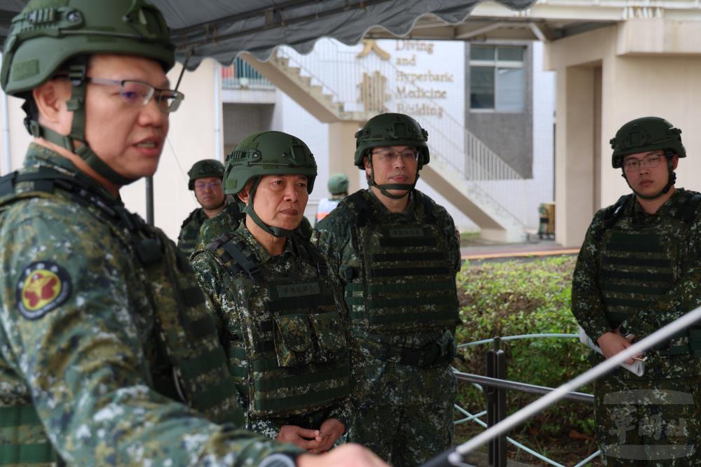 鍾副部長視導軍公民營醫療整合演練　驗證戰時醫療應變量能