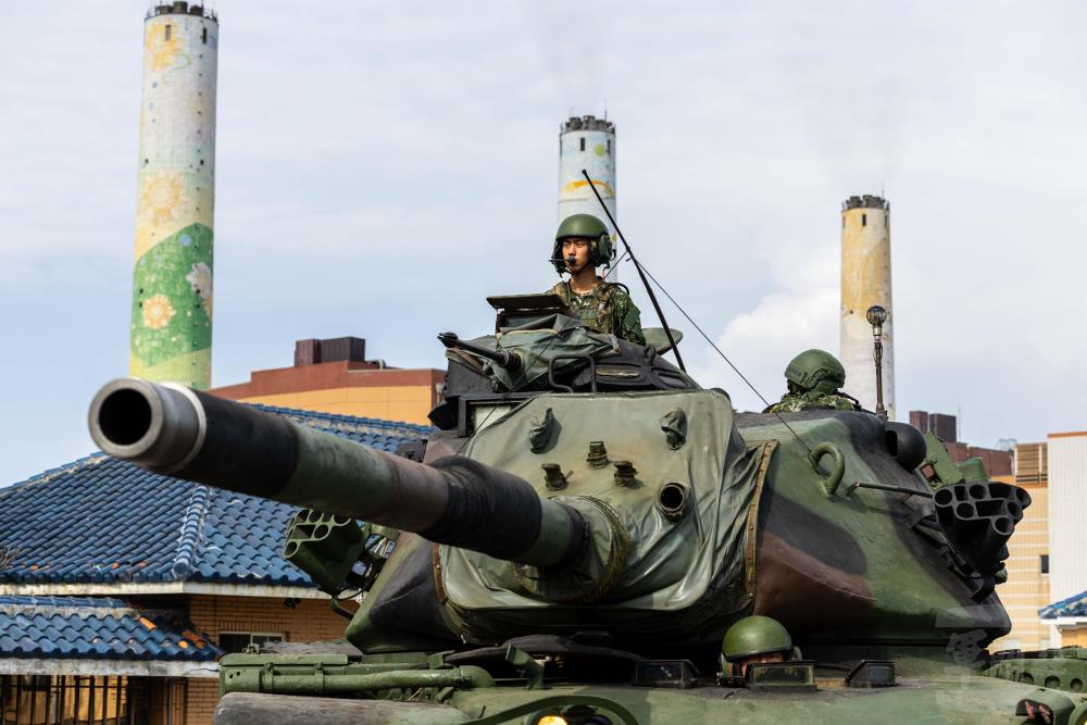 M60A3戰車執行周邊警戒及防護任務。（軍聞社記者蔡枋澐攝）