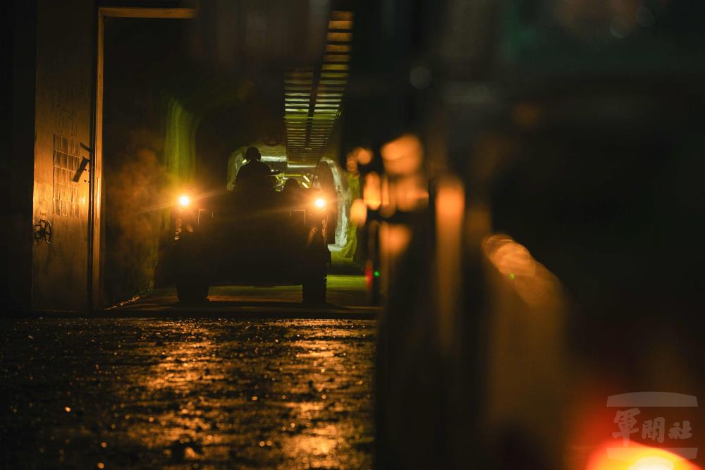 CM21甲車待命出發。（軍聞社記者呂尚俞攝）