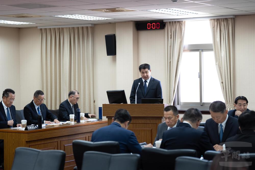 人次室王次長進行專案報告。（軍聞社記者林庭暉攝）