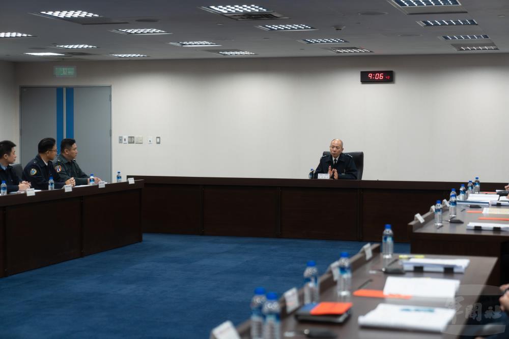 梅總長感謝幹部在各項工作的努力付出。（軍聞社記者文仁攝）