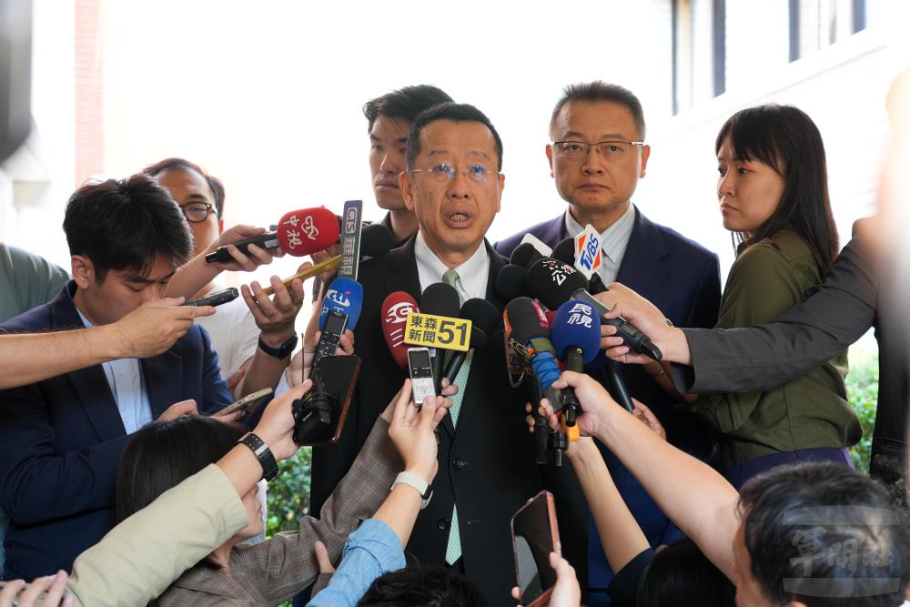 顧部長:強化自我防衛能力 籲朝野支持國防特別預算 顧部長:強化自我防衛能力 籲朝野支持國防特別預算